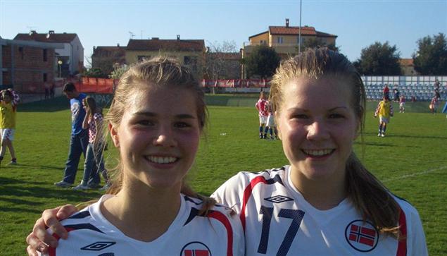 Andrine og Ada Hegerberg